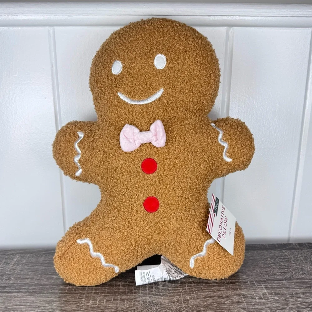 NEW Target Bullseye Playground Gingerbread Man Christmas Decorative Pillow